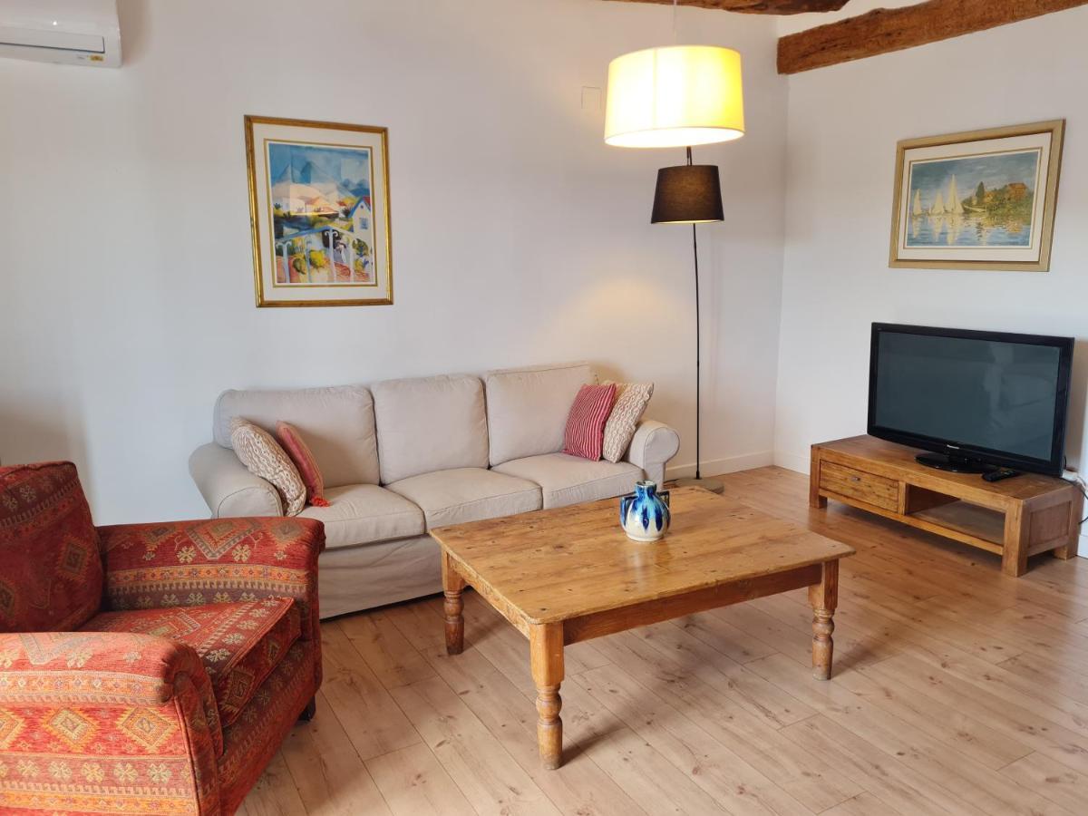 River Ebro Apartments 埃布罗河畔莫拉 外观 照片