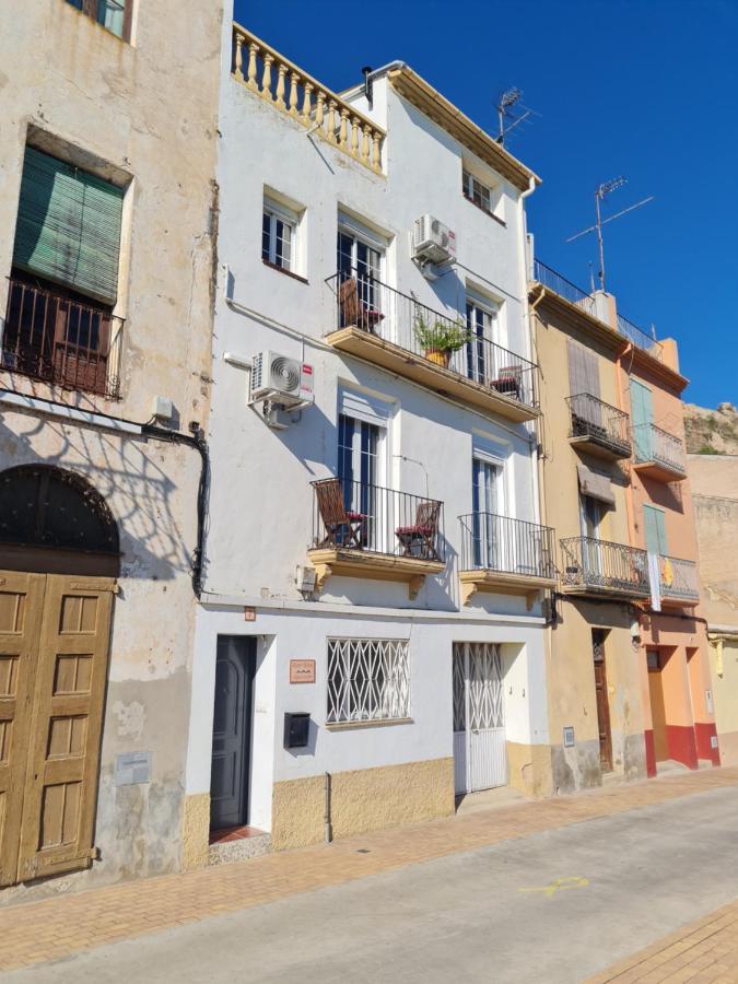 River Ebro Apartments 埃布罗河畔莫拉 外观 照片