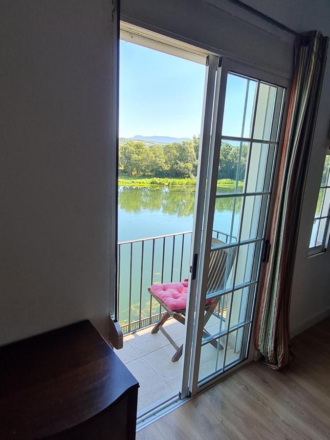 River Ebro Apartments 埃布罗河畔莫拉 外观 照片