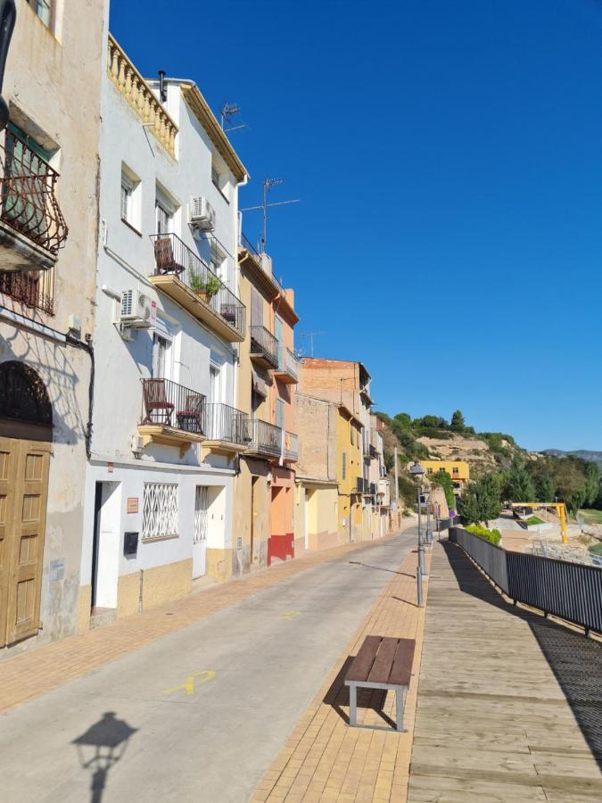 River Ebro Apartments 埃布罗河畔莫拉 外观 照片