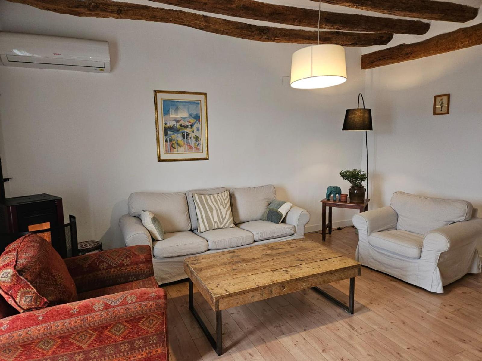 River Ebro Apartments 埃布罗河畔莫拉 外观 照片