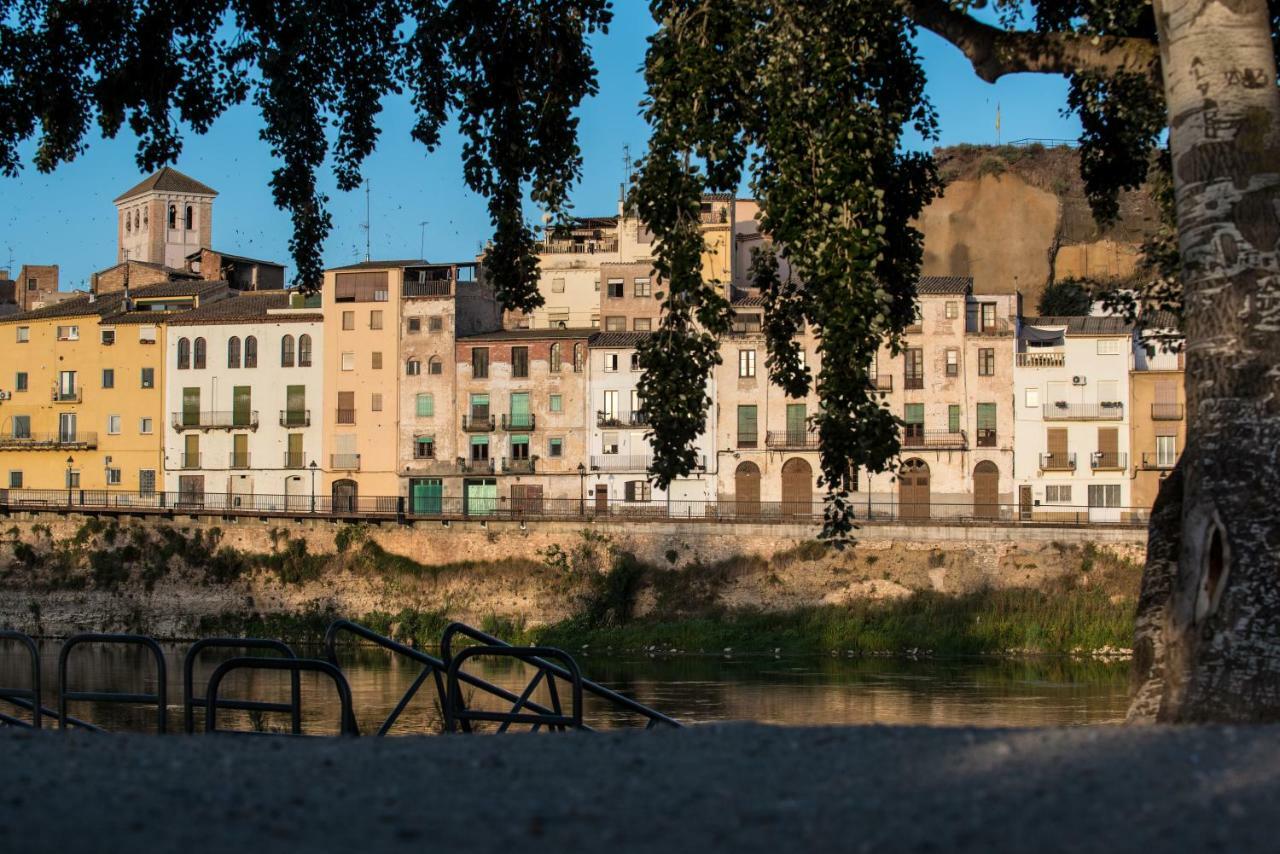 River Ebro Apartments 埃布罗河畔莫拉 外观 照片