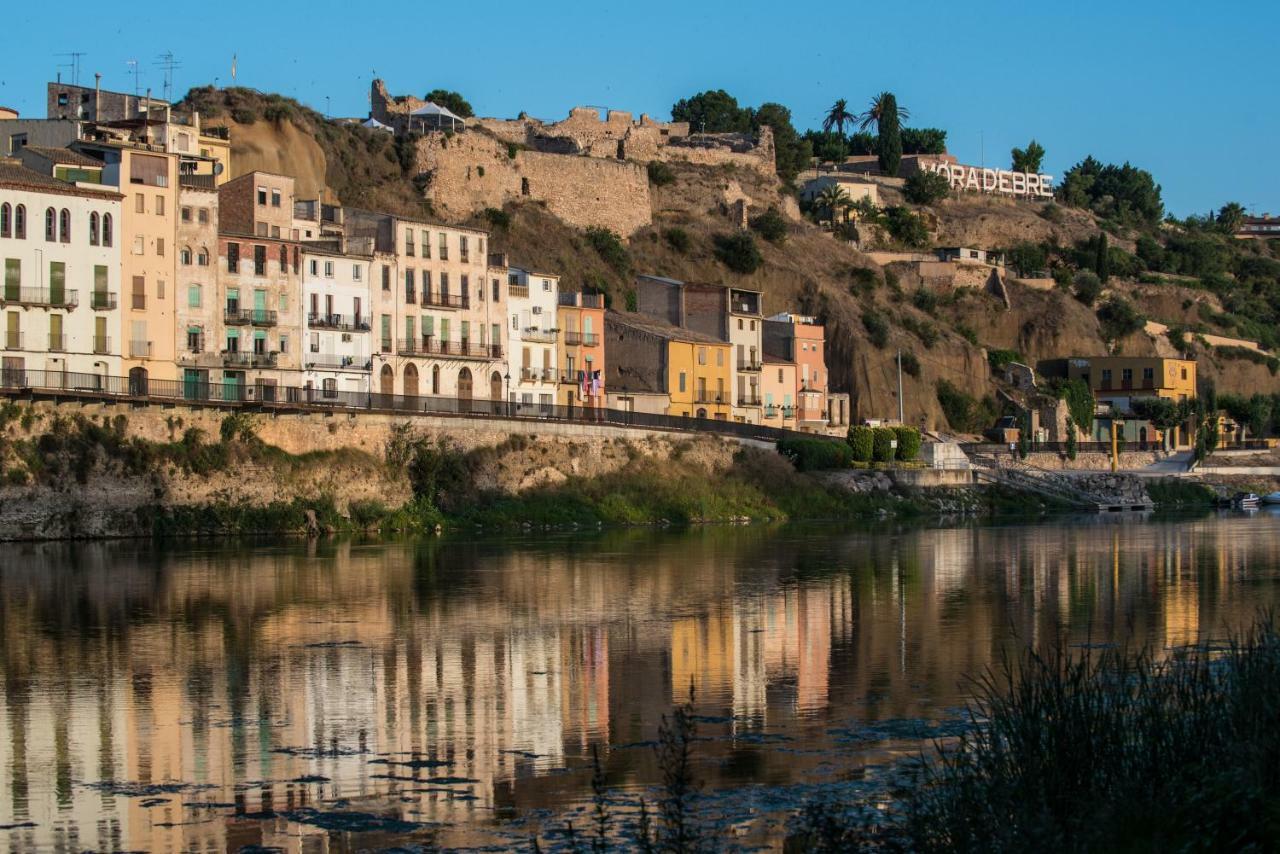 River Ebro Apartments 埃布罗河畔莫拉 外观 照片