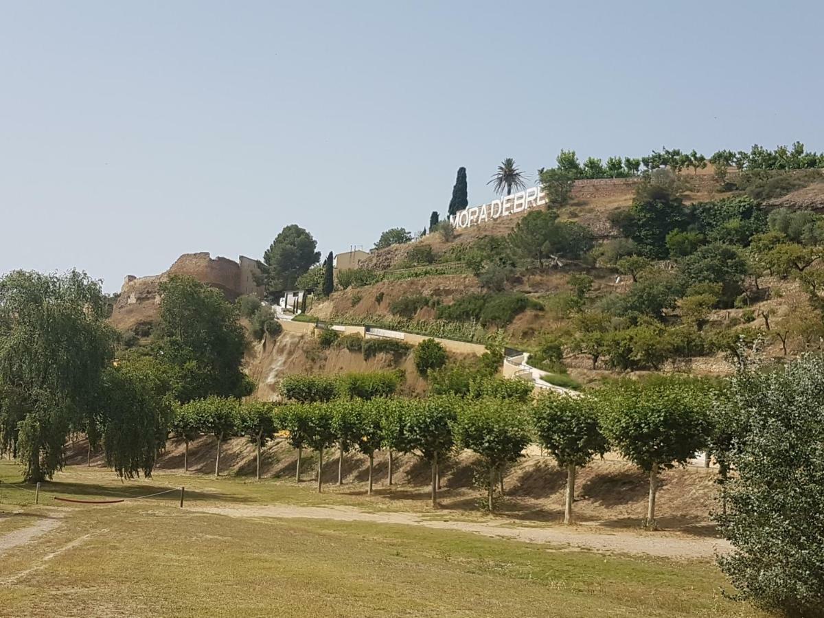 River Ebro Apartments 埃布罗河畔莫拉 外观 照片